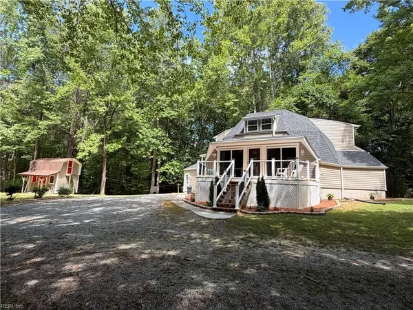 6824 Mill Creek Drive, Zuni, VA 23898