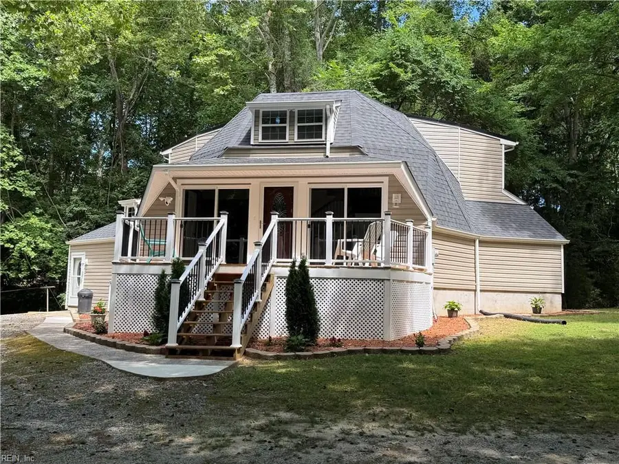 6824 Mill Creek Drive, Zuni, VA 23898 - #2