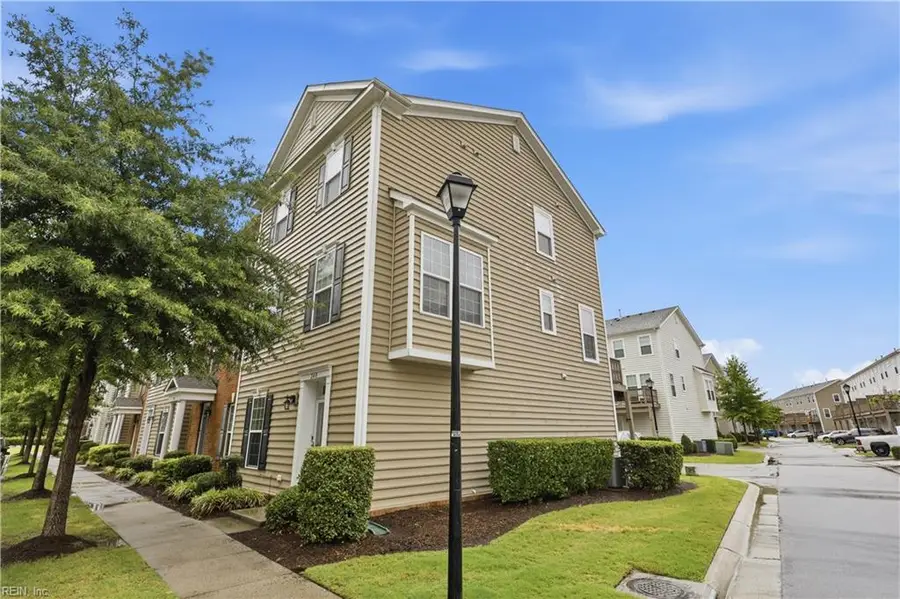 240 Breccia Lane, Virginia Beach, VA 23462 - #2