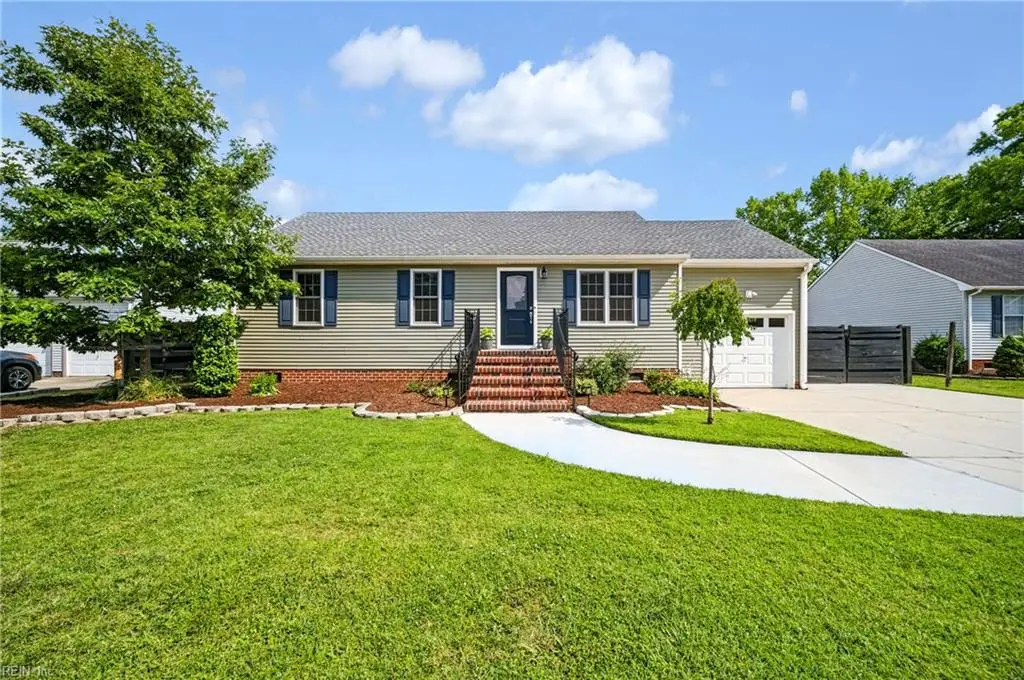 945 Aberdeen Lane, Chesapeake, VA 23322 - #1