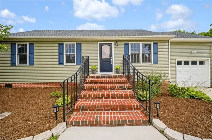 945 Aberdeen Lane, Chesapeake, VA 23322 - #3