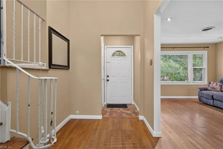 652 Aragona Boulevard, Virginia Beach, VA 23462 - #2