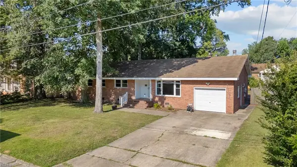 624 Rock Drive, Chesapeake, VA 23323
