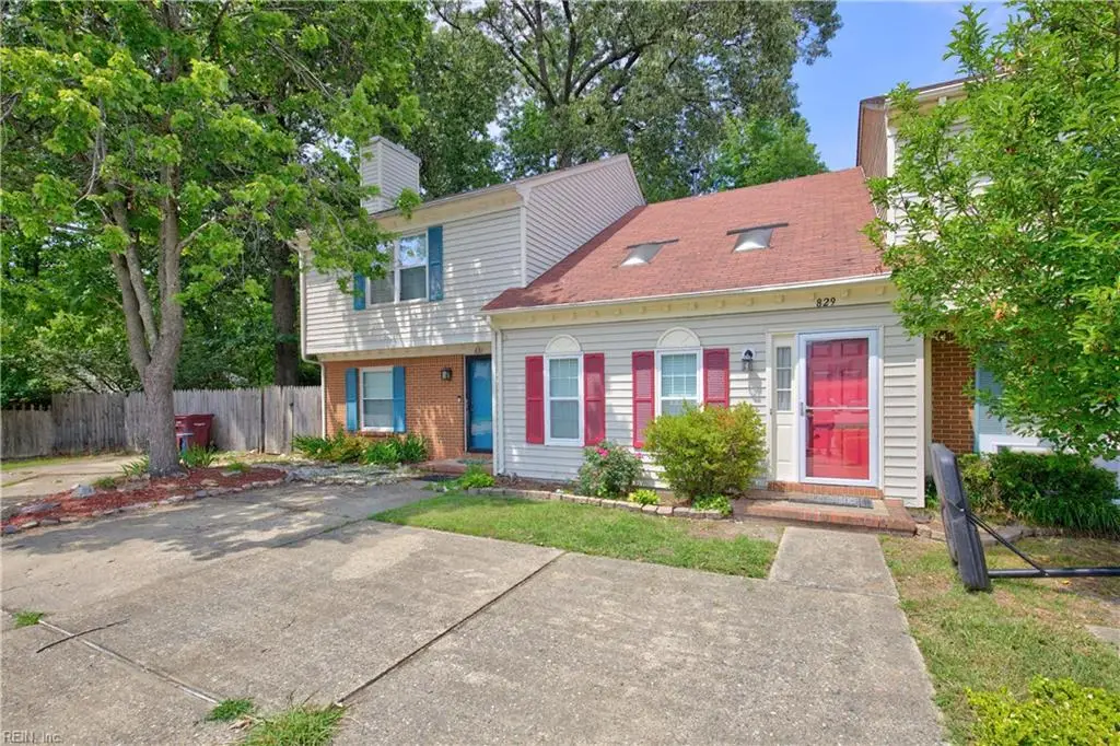 829 Huntly Court, Chesapeake, VA 23320 - #1