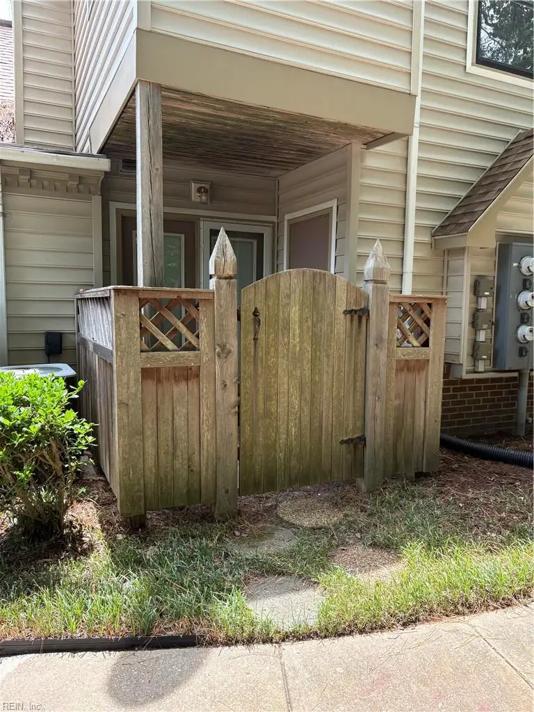 713 Rapidan River Ct Court #F, Chesapeake, VA 23320 - #2