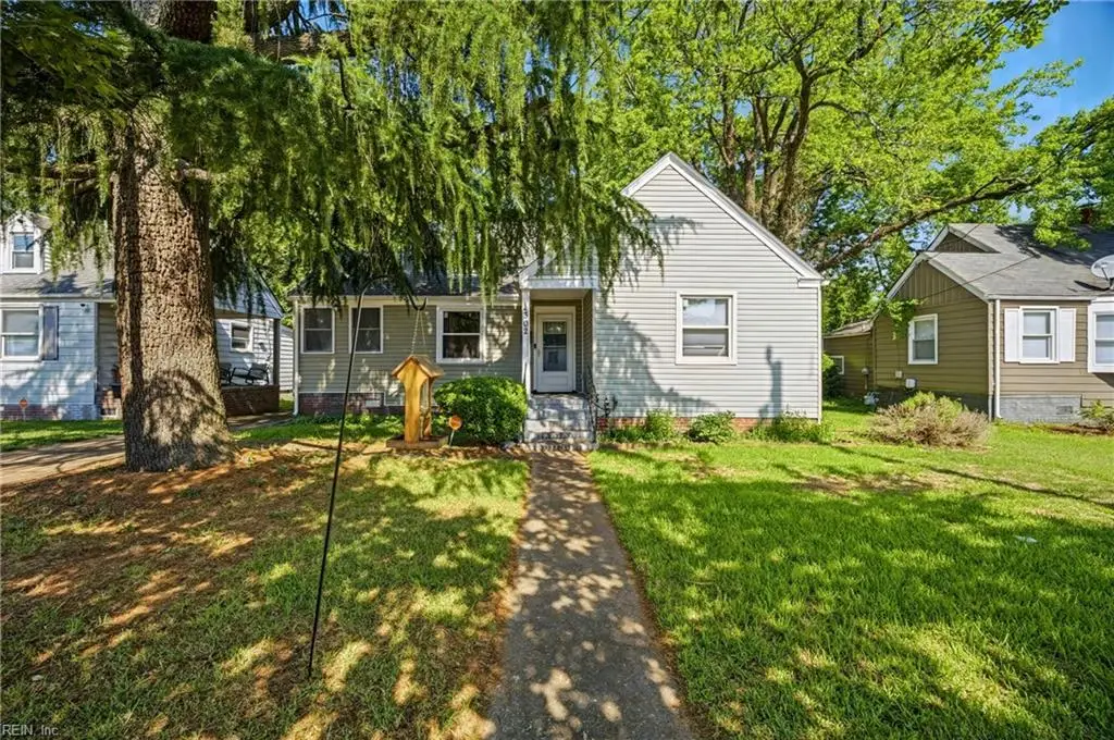 302 Plover Drive, Portsmouth, VA 23704 - #1