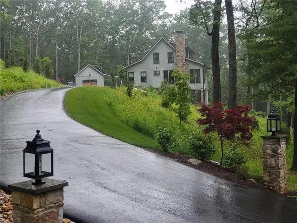 113 Shepherds Trail, Hot Springs, VA 24445