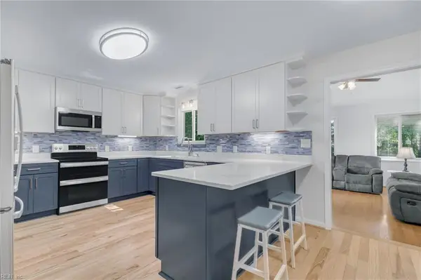 121 Gardenville Drive, Yorktown, VA 23693