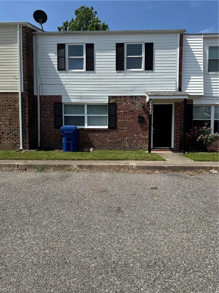 3233 Saxon Place Place, Virginia Beach, VA 23453 - #1