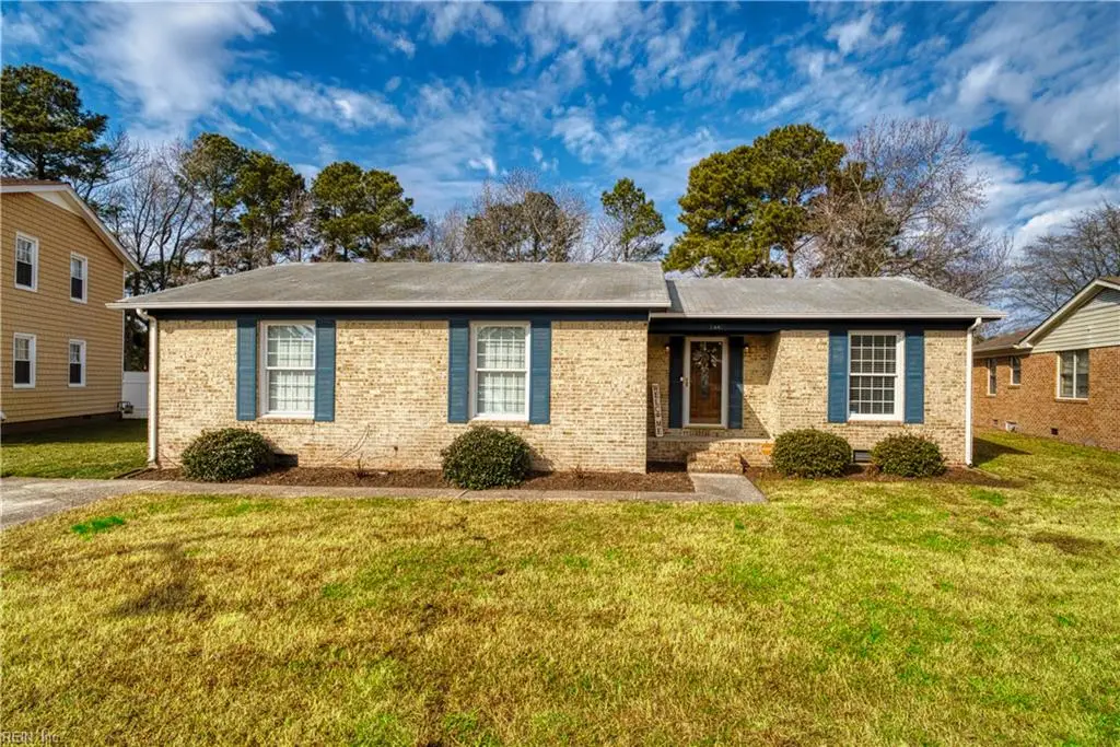 1447 Lake Forest Drive, Portsmouth, VA 23701 - #1