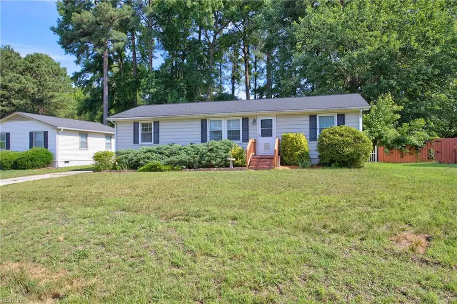 105 Cavalier Drive, Yorktown, VA 23692 - #2