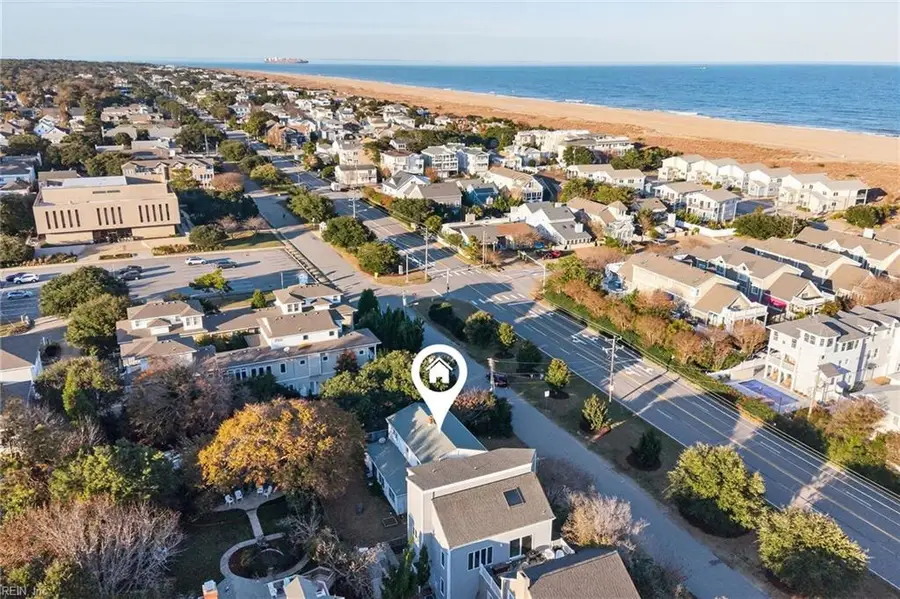 6604 Atlantic Avenue, Virginia Beach, VA 23451 - #2