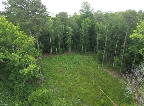 1813 Shillelagh Road, Chesapeake, VA 23323