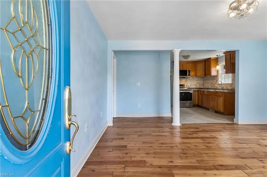 18 N Colin Drive, Portsmouth, VA 23701 - #3