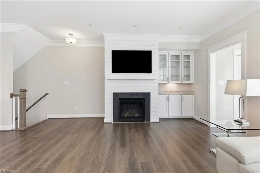336 30th Street, Virginia Beach, VA 23451 - #3