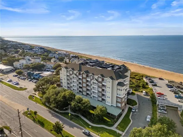 3800 Dupont Circle #302, Virginia Beach, VA 23455