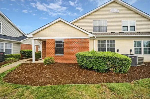 1713 Orchard Way, Chesapeake, VA 23320