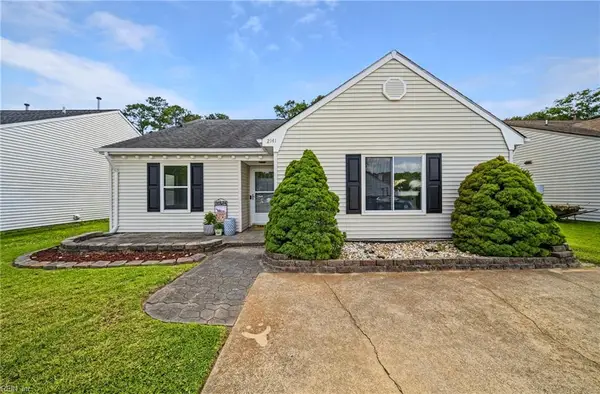 2141 Bloomsbury Lane, Virginia Beach, VA 23454