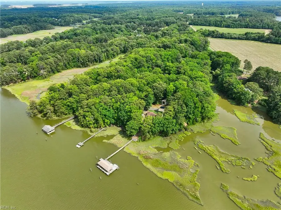 12210 Waterview Trail, Carrollton, VA 23314 - #3