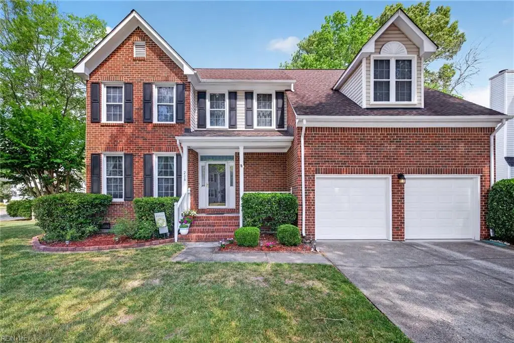 208 Robinhood Road, Chesapeake, VA 23322 - #1