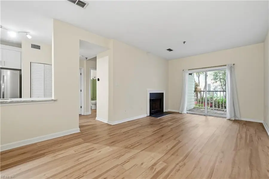 230 College Place #215, Norfolk, VA 23510 - #3