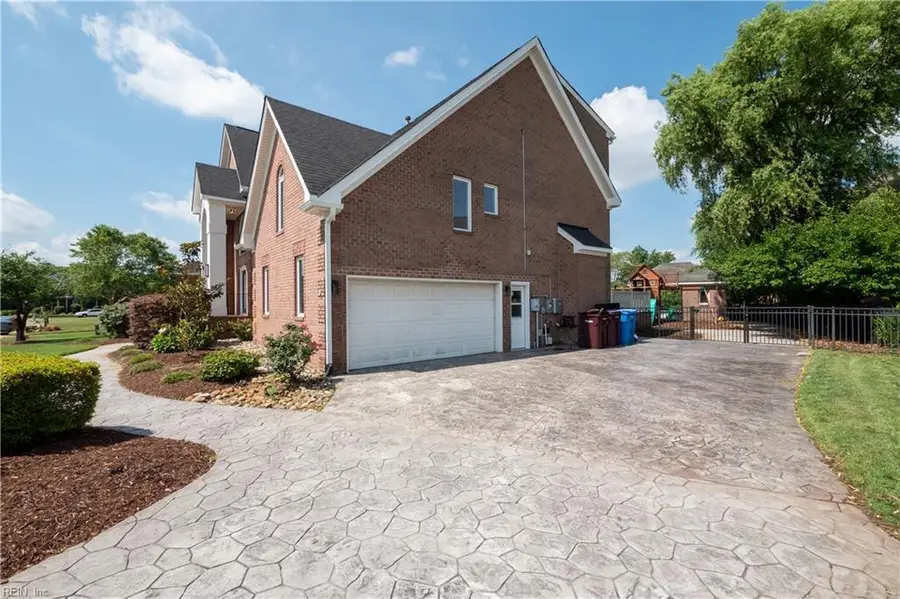 1905 Lancing Crest Lane, Chesapeake, VA 23323 - #3