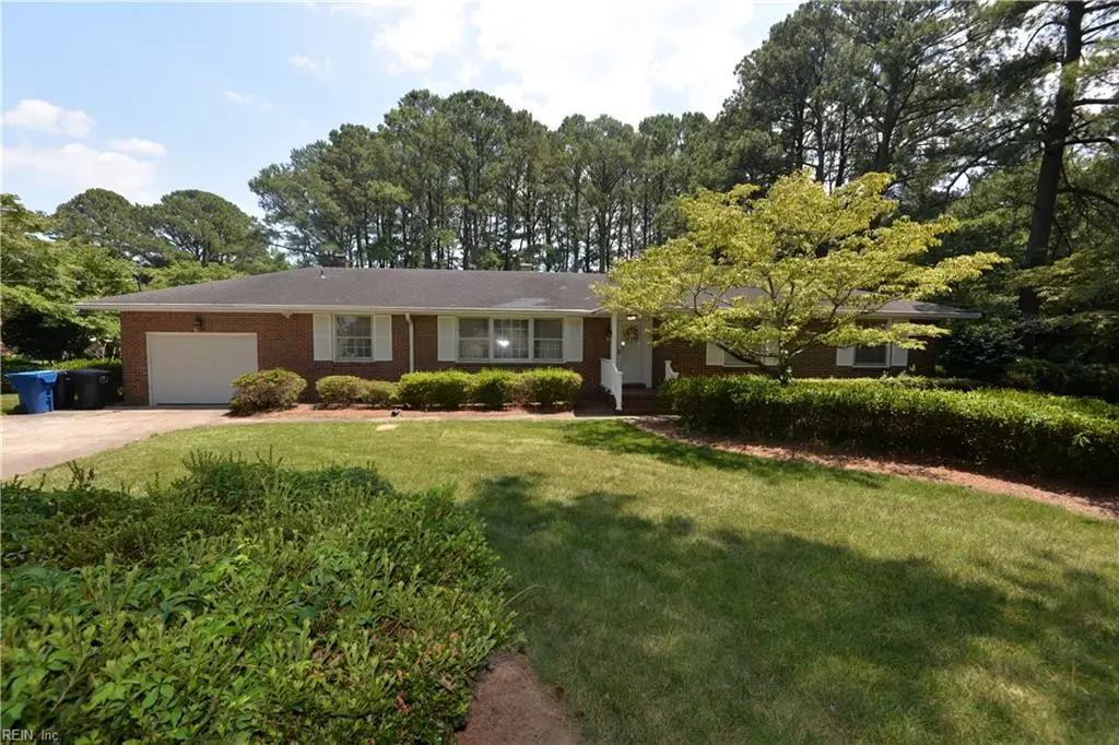 1721 N Alanton Drive, Virginia Beach, VA 23454 - #1