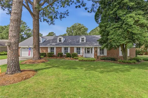 2209 W Admiral Drive, Virginia Beach, VA 23451
