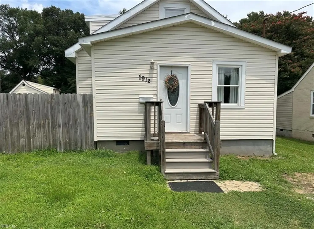 5912 Old Avenue, Newport News, VA 23605 - #1