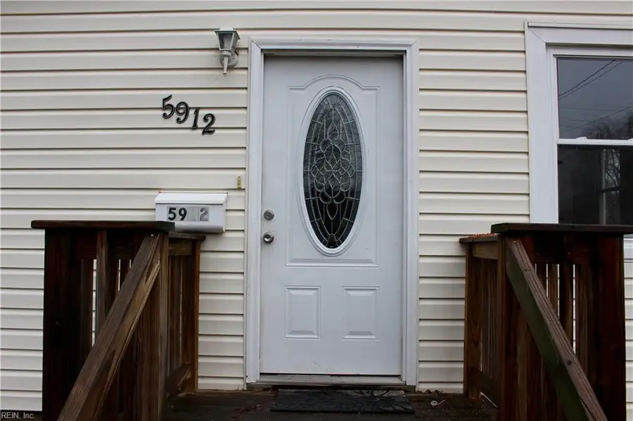 5912 Old Avenue, Newport News, VA 23605 - #2