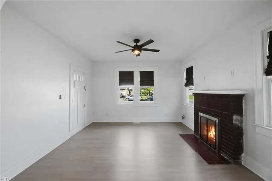 118 Cherry Avenue, Hampton, VA 23661 - #3
