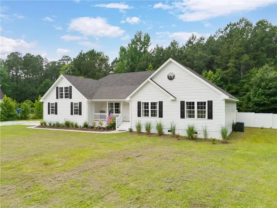 1124 Saint Brides Road W, Chesapeake, VA 23322 - #3