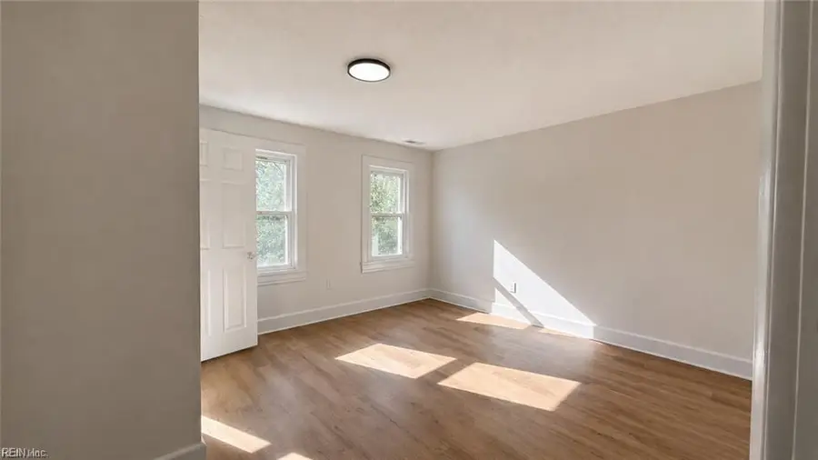 3127 Peronne Avenue, Norfolk, VA 23509 - #3