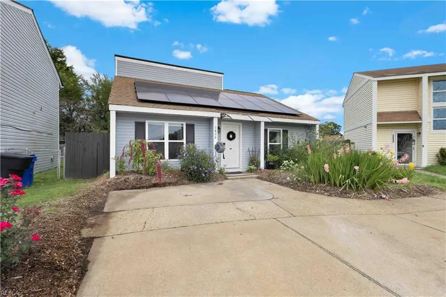 3806 Sugar Creek Circle, Portsmouth, VA 23703 - #3