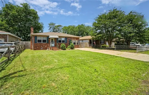 1425 Philmont Avenue, Chesapeake, VA 23325