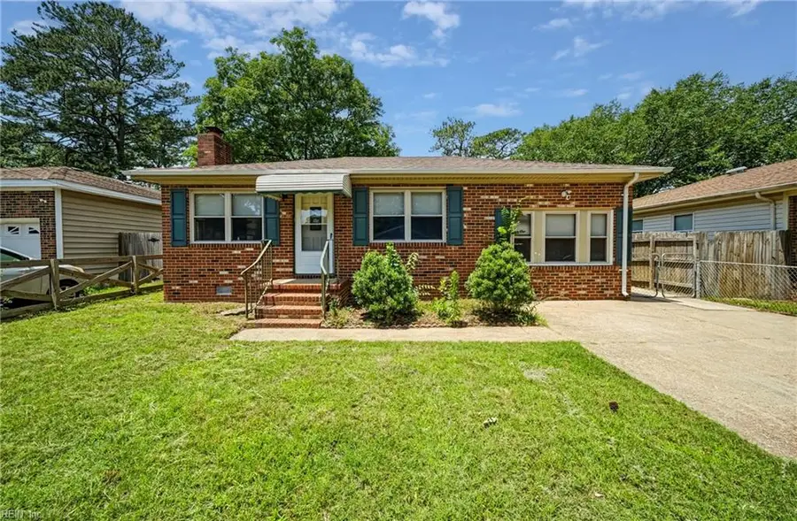 1425 Philmont Avenue, Chesapeake, VA 23325 - #2
