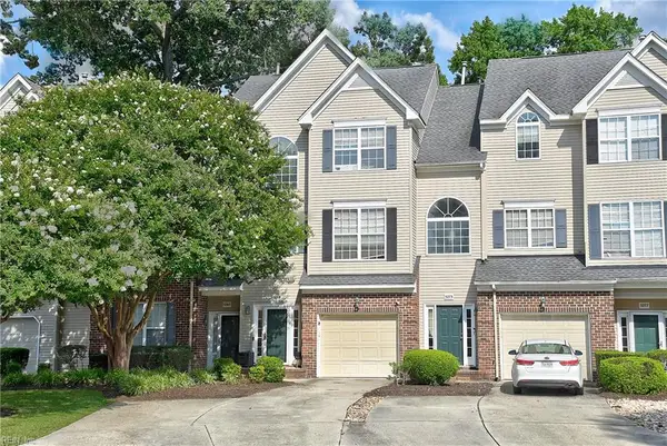 5269 Summer Crescent, Virginia Beach, VA 23462