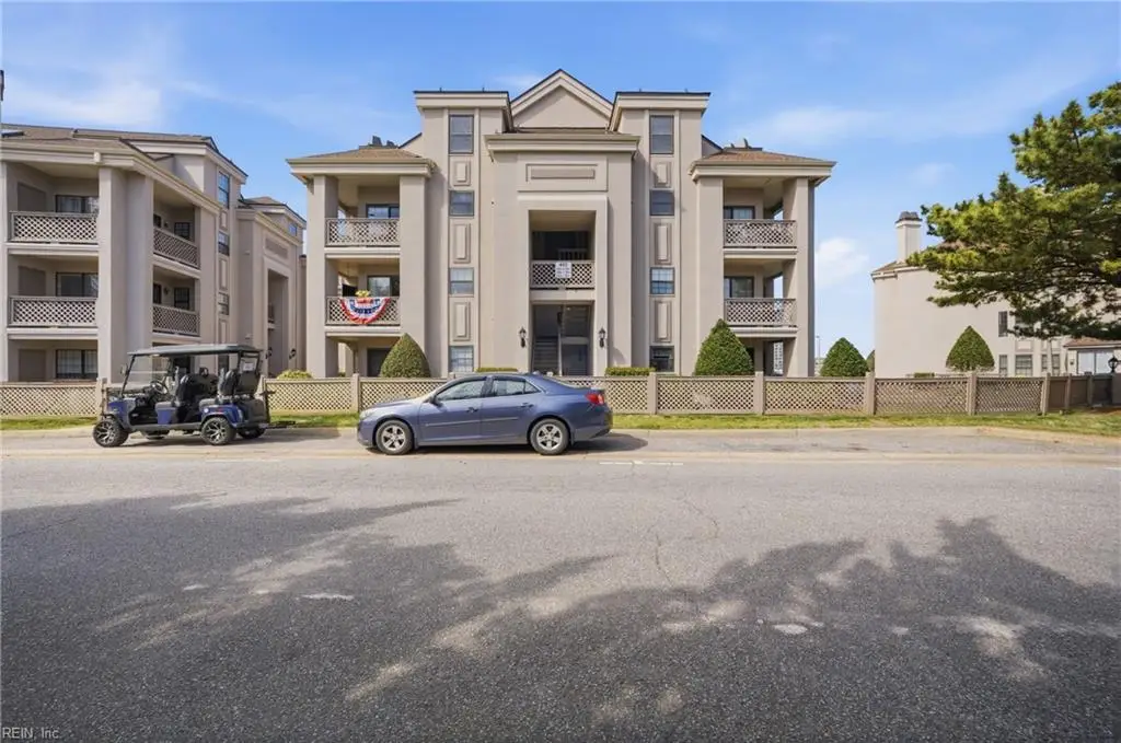 403 Harbour Point #203, Virginia Beach, VA 23451 - #1