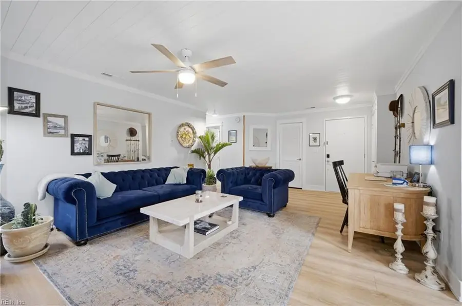 403 Harbour Point #203, Virginia Beach, VA 23451 - #3