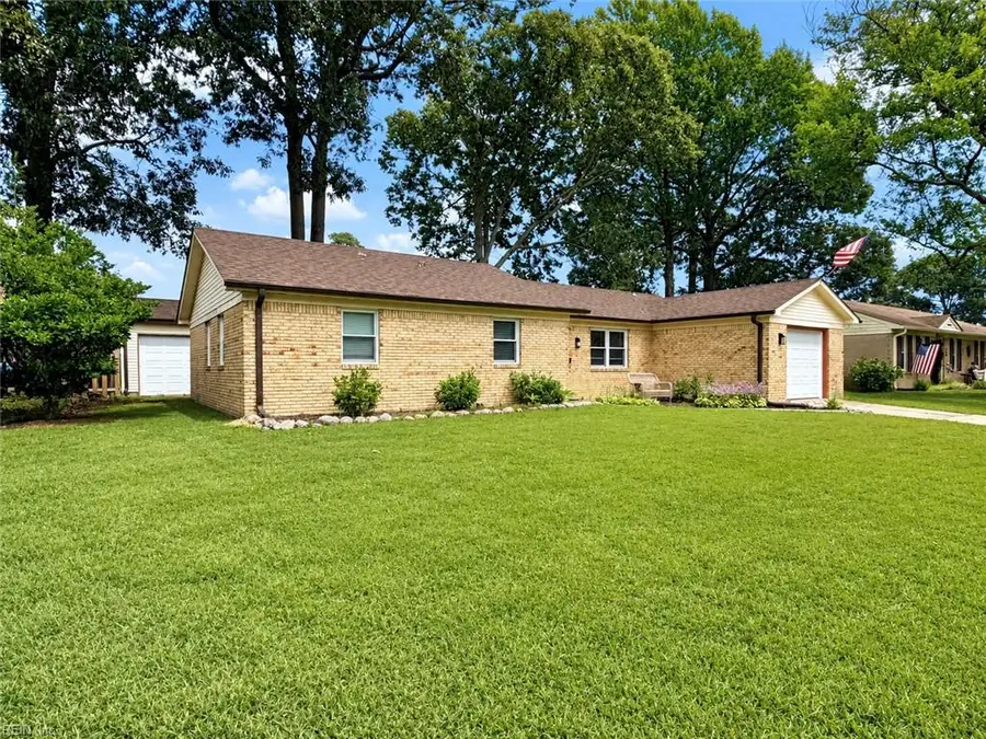 5440 Macqueen Drive, Virginia Beach, VA 23464 - #2
