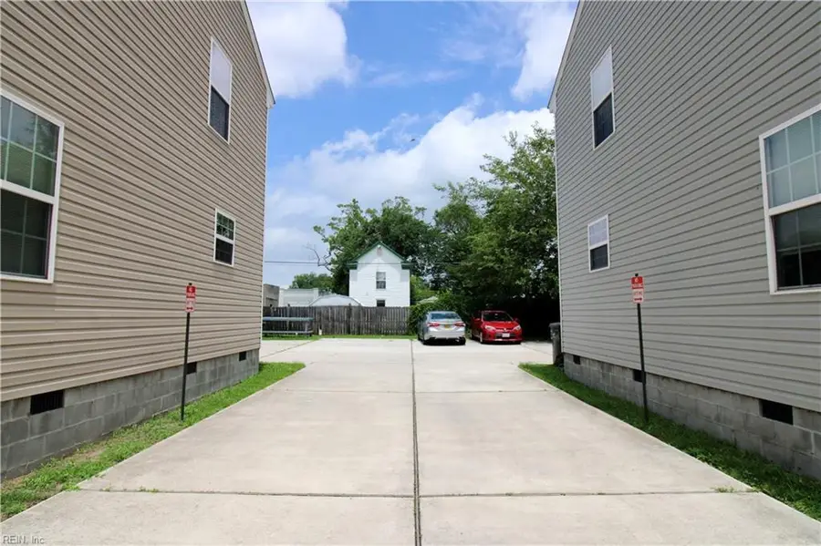 854 W 43rd Street #St, Norfolk, VA 23508 - #2