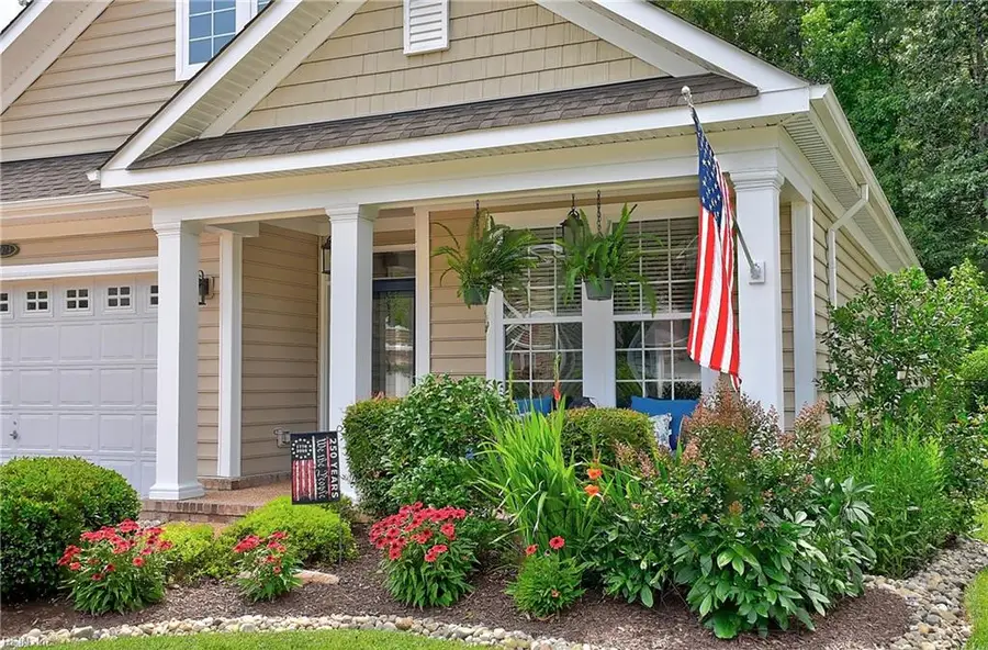 3024 Cadence Way, Virginia Beach, VA 23456 - #3