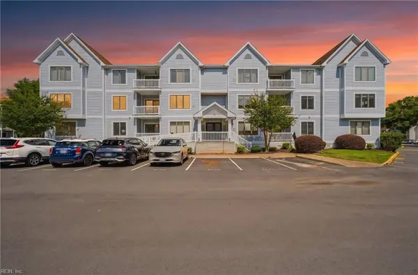 4 Harbor Watch Drive #508, Chesapeake, VA 23320