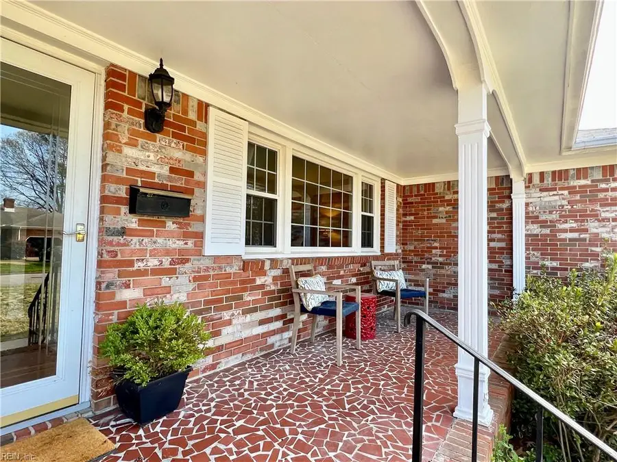 4652 Paul Revere Road, Virginia Beach, VA 23455 - #2