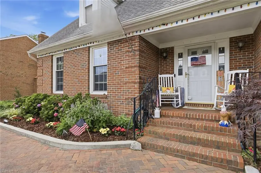 1 N Point Drive, Portsmouth, VA 23703 - #3