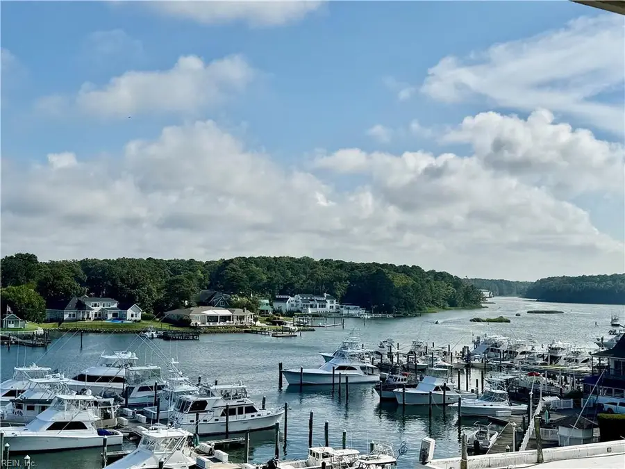 500 Winston Salem Avenue #410, Virginia Beach, VA 23451 - #2