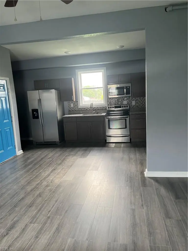 922 Holladay Street, Portsmouth, VA 23704 - #3