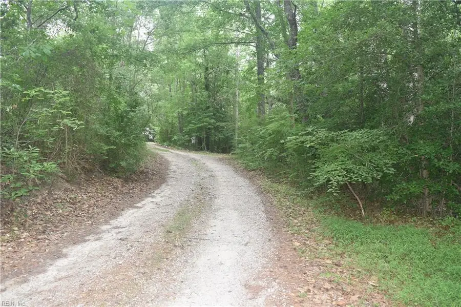 9269 Whispering Pines Trail, Windsor, VA 23487 - #2