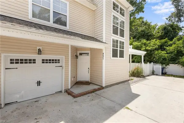 427 Fountain Dr Drive, Virginia Beach, VA 23454