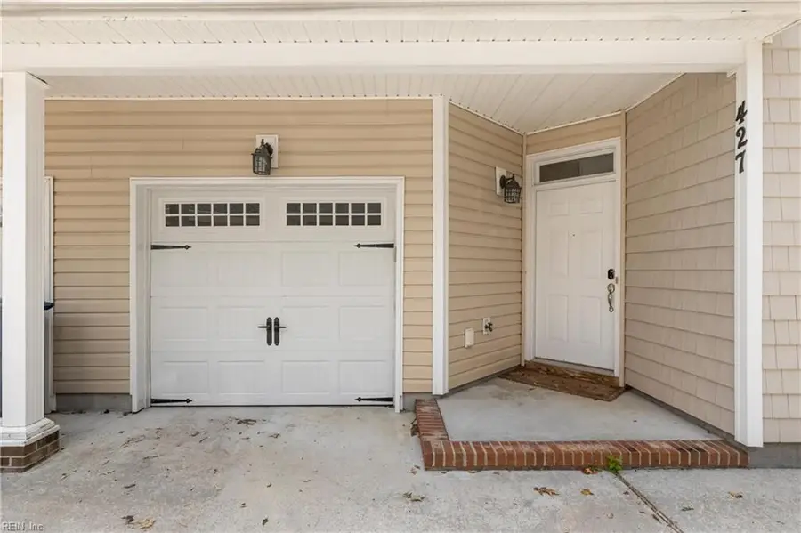 427 Fountain Dr Drive, Virginia Beach, VA 23454 - #2